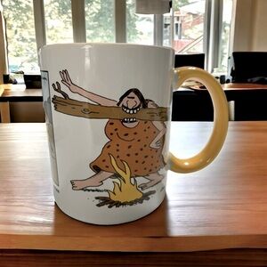 The Far Side Gary Larson 1998
Arts and Leisure Section
Coffee Mug